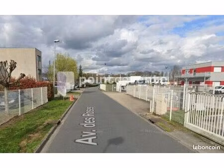 local commercial 5 140 m²