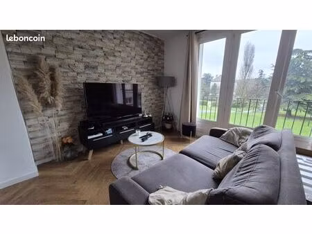 appartement t3- refait à neuf – balcon  parking & cave – groslay (95)