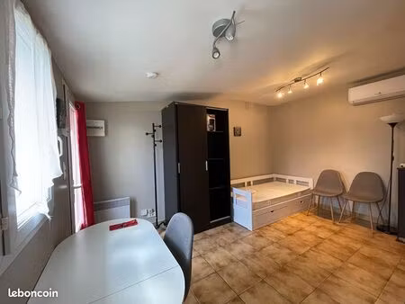 studio 1 pièce 16 m²