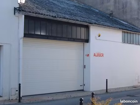 emplacement dans garage ferme angoulins