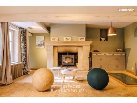 propriété 9 pièces 268 m²