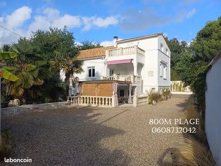 800m plage villa et chambres d’hôtes