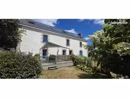 maison 13 pièces 362 m²