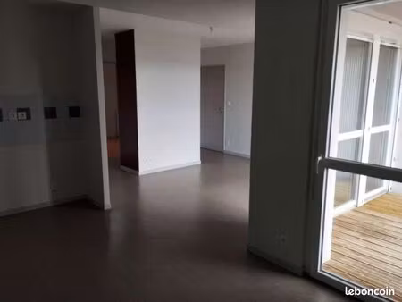 appartement 2 pièces 50 m2 domblans