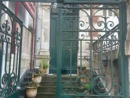 bureau indépendant à louer – tours - centre-ville  place jean jaurès