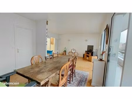 appartement 4 pièces 81 m² | centre-ville calme | commerces à pied