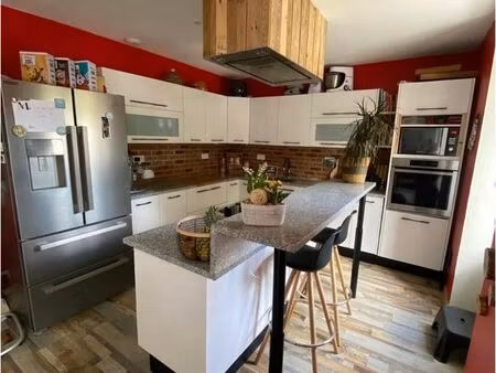 longère 6 pièces 140 m²