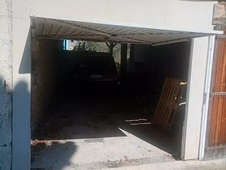 a vendre ancienne maison à rénover constructible