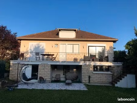 maison 140 m² – 4 chambres – double garage