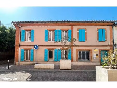 bureau 22m2