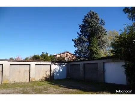 garage/box 15 m² auterive