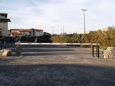 place de parking a vendre seignosse le penon