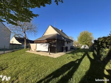 maison 6 pièces 102 m²