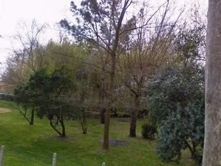 terrain constructible 1307 m² à calmont – secteur calme