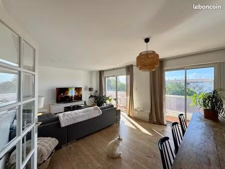 appartement caudéran/bouscat 125m2 sol  3 chambres  cave