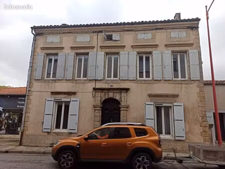 appartement 3 pièces 80 m²