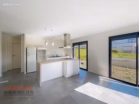 maison 5 pièces 122 m²