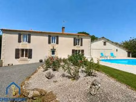 vente maison piscine à sainte-hermine (85210) : à vendre piscine / 188m² sainte-hermine