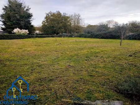 vente terrain à saint-laurent-de-la-salle (85410) : à vendre / saint-laurent-de-la-salle