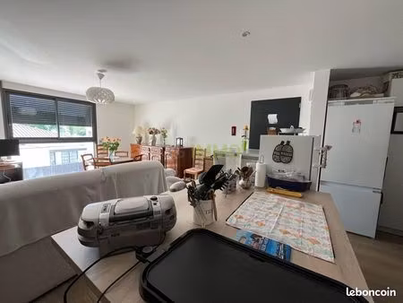 vente | appartement t2 | 2p | 1ch | 59 m² | saint-gély-du-fesc | expo est/ouest