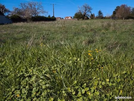 terrain constructible de 600m2