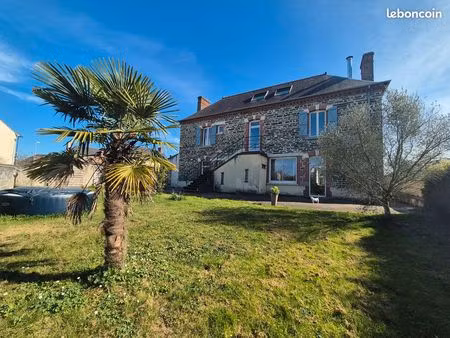 belle demeure de caractère au coeur de bourgbarré