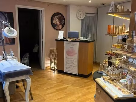 institut de beauté / onglerie