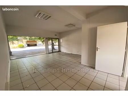 local commercial 63 m² marmande