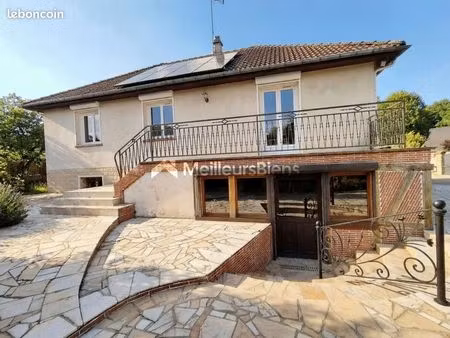 maison 4 pièces 135 m²