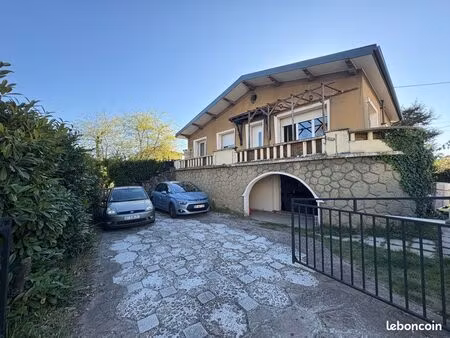 maison hauteur roussillon