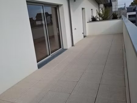 appartement t3 toit terrasse