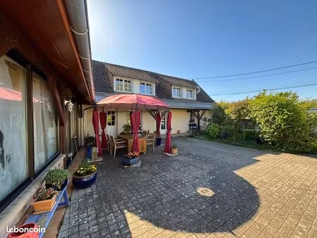 maison 6 pièces 184 m²
