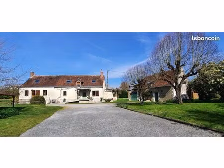 longère rénovée avec dépendances