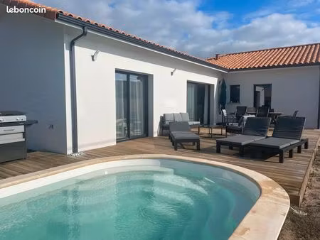 villa proche de la mer
