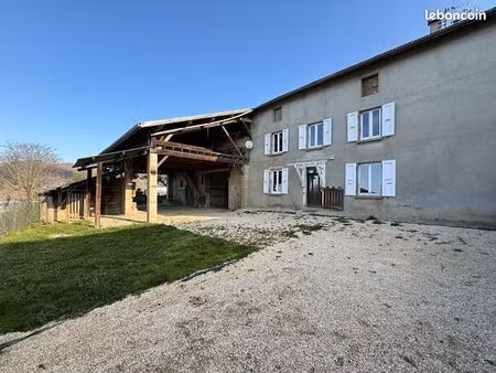 ferme 4 pièces 106 m²