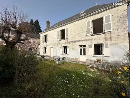 maison 6 pièces 228 m²