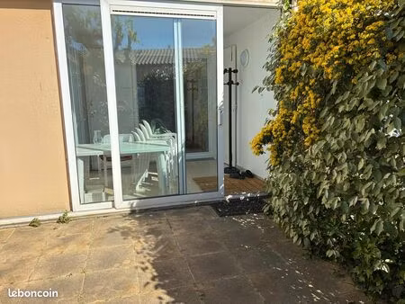 appartement t2 avec terrasse et jardinet carcans océan