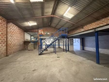 local 230 m² saint-vincent-de-tyrosse