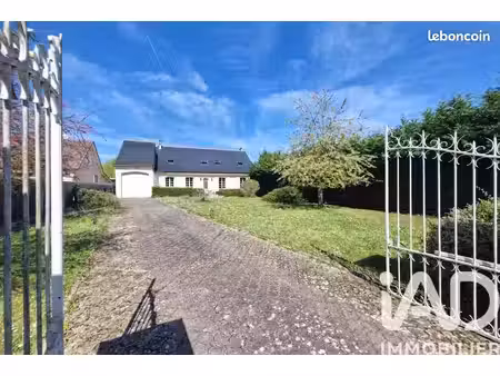 maison 9 pièces 225 m²