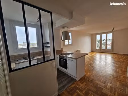 appartement 2 pièces 61 m²