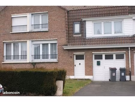 belle maison des année 1970