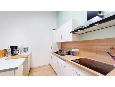 ? coup de cœur – maison meublée 4 chambres avec stationnement et cave – rezé ?