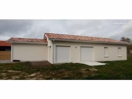 maison de plain pied avec garage - 100 m² - 3 chambres