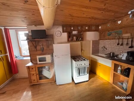 studio meublé hameau de la thuile