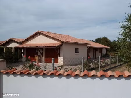 maison à la campagne