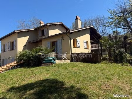 maison 5 pièces 126 m²