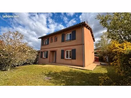 maison familiale de standing 145 m² avec piscine – grand terrain montlaur 31450 – environn