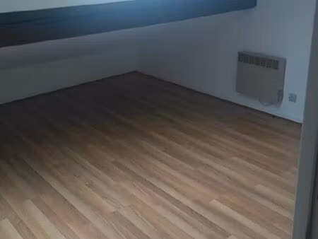 f3  centre du village