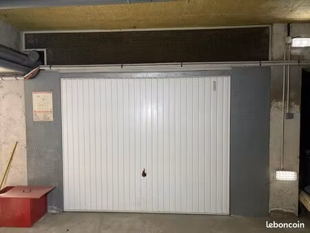 grand garage fermé 19 m² sécurisé – nancy (rue du pont de la croix)