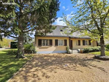 briollay - maison de 147m2 habitables sur terrain de 2006m2